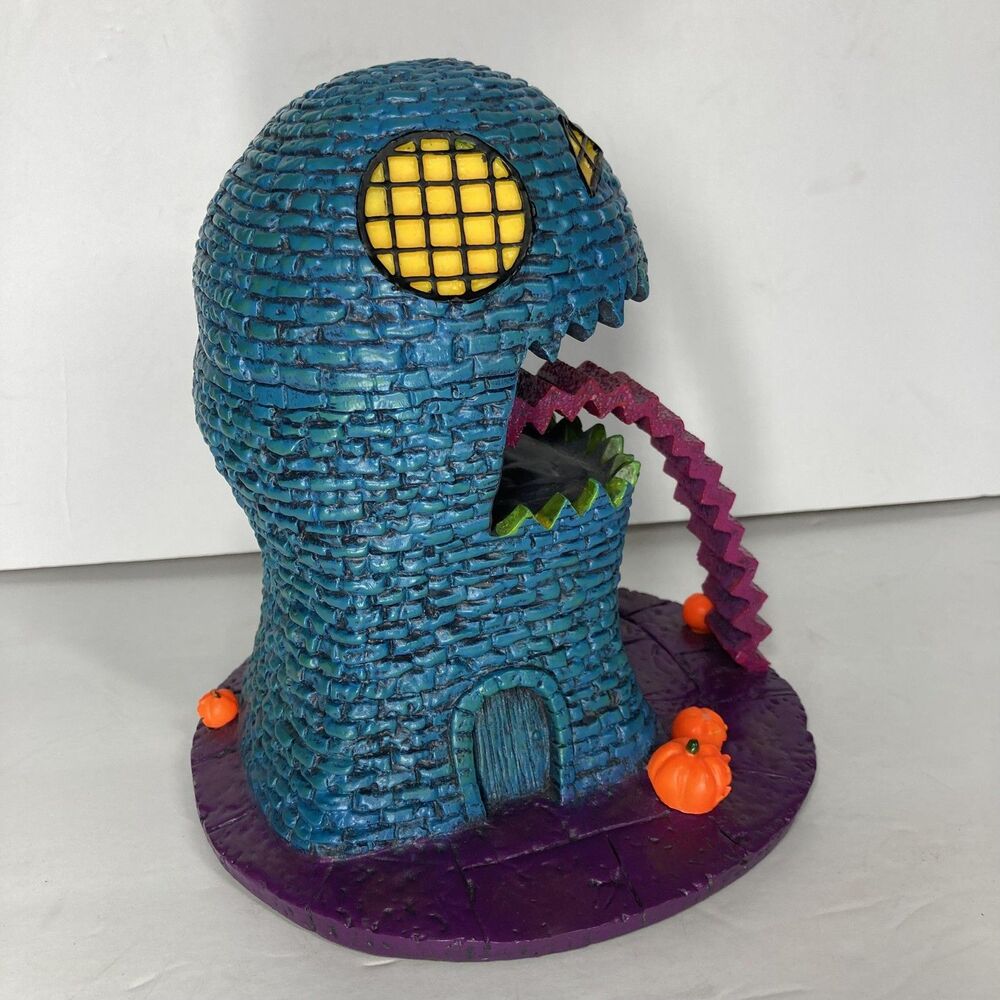 Hawthorne Village Nightmare Before Christmas Lizard House Black Light Halloween - Picture 14 of 16